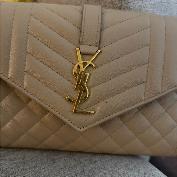 Yves Saint Laurent Tan Chevron Clutch - Picture 3 of 8
